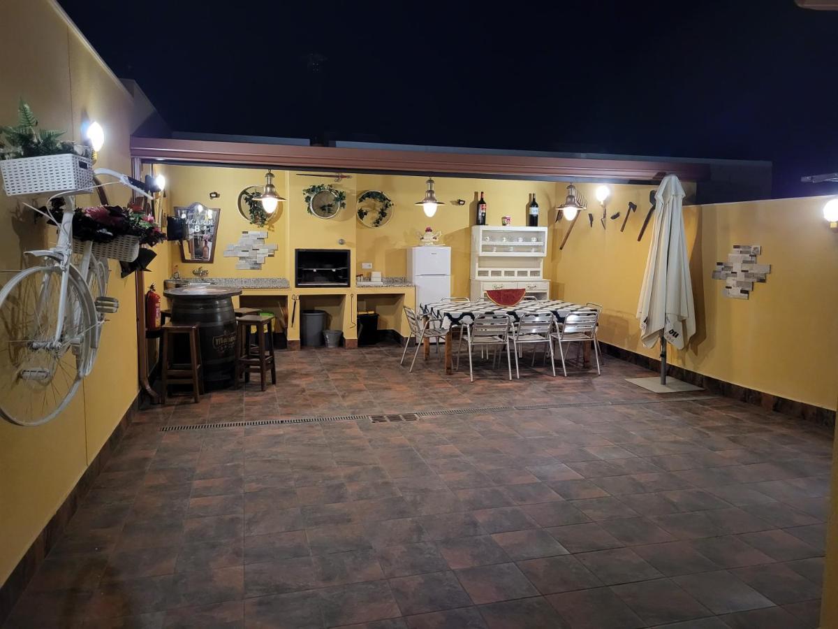 La Pedrosa Casa Rural Camarzana de Tera Eksteriør bilde