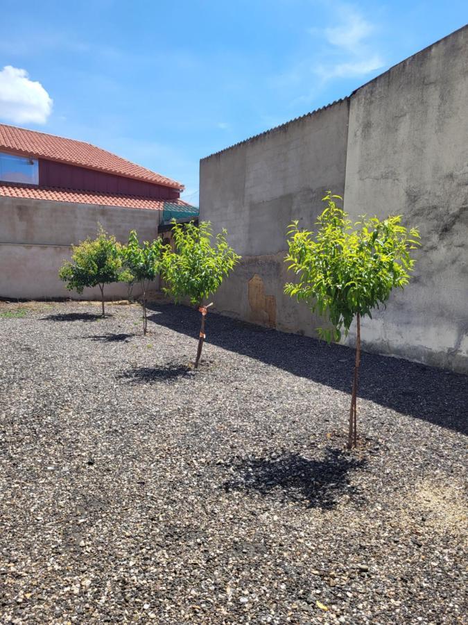 La Pedrosa Casa Rural Camarzana de Tera Eksteriør bilde